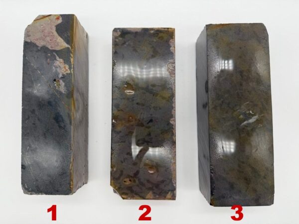 Ohira Uchigumori - natural Japanese sharpening whetstone (内曇砥)