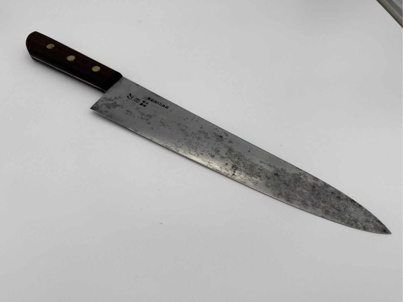 Japoniškas kalvio darbo virtuvinis peilis iš Tamahagane – Bild 6
